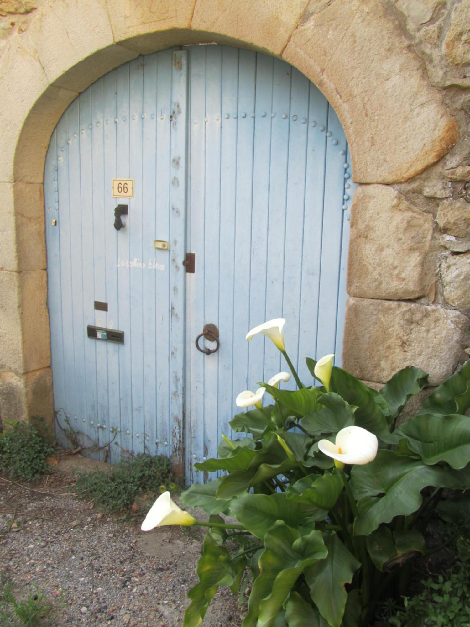 مبيت وإفطار Banne La Colline Bleue المظهر الخارجي الصورة